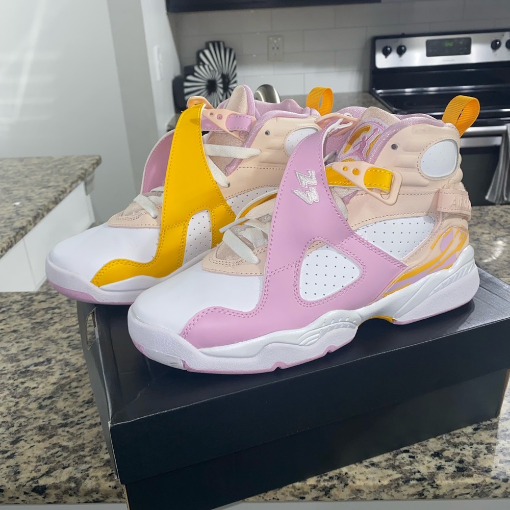 JORDAN 8s " Arctic Punch " (GS) 🎀